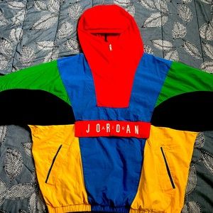 ***Limited Edition Retro Jordan Windbreaker***